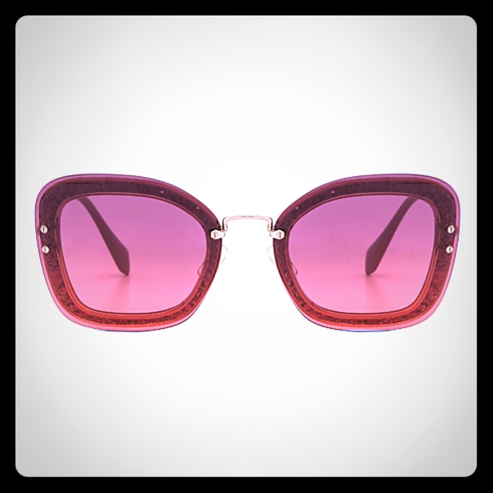 MIU MIU REVEAL